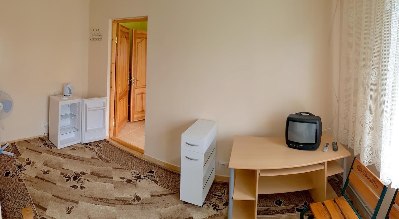 Hotel Перлина Дністра Rudkovtsy Esterno foto