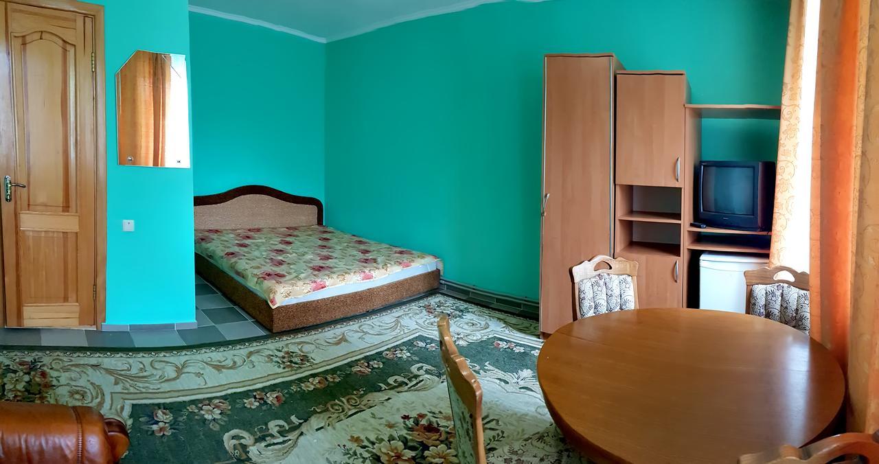 Hotel Перлина Дністра Rudkovtsy Esterno foto