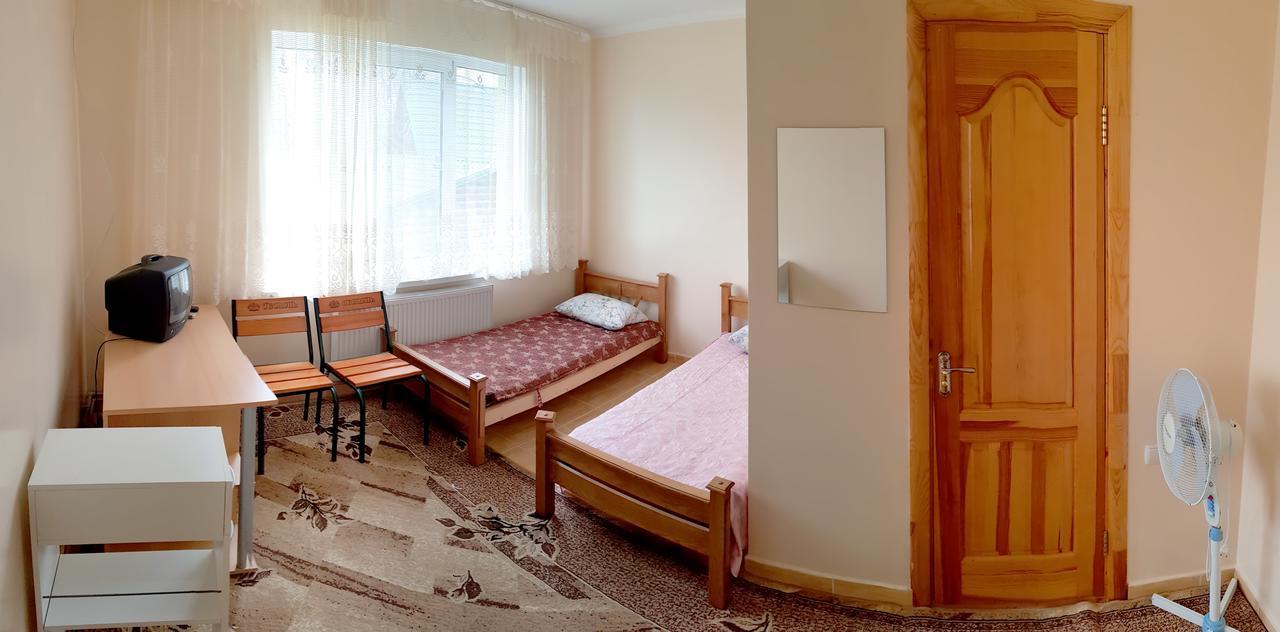 Hotel Перлина Дністра Rudkovtsy Esterno foto