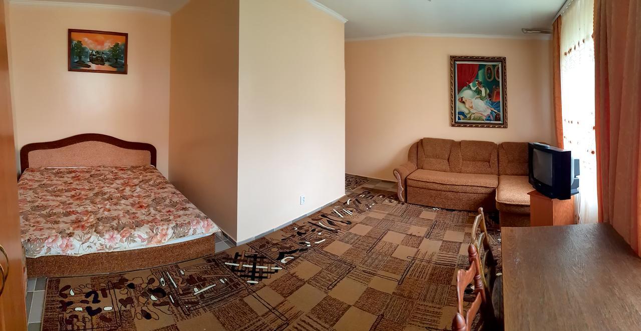 Hotel Перлина Дністра Rudkovtsy Esterno foto